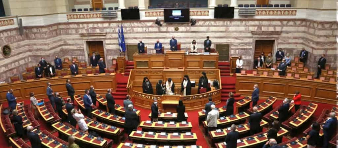 Βουλή: Πέρασε το ν/σ με τις δωρεές Λάτση για τα νοσοκομεία